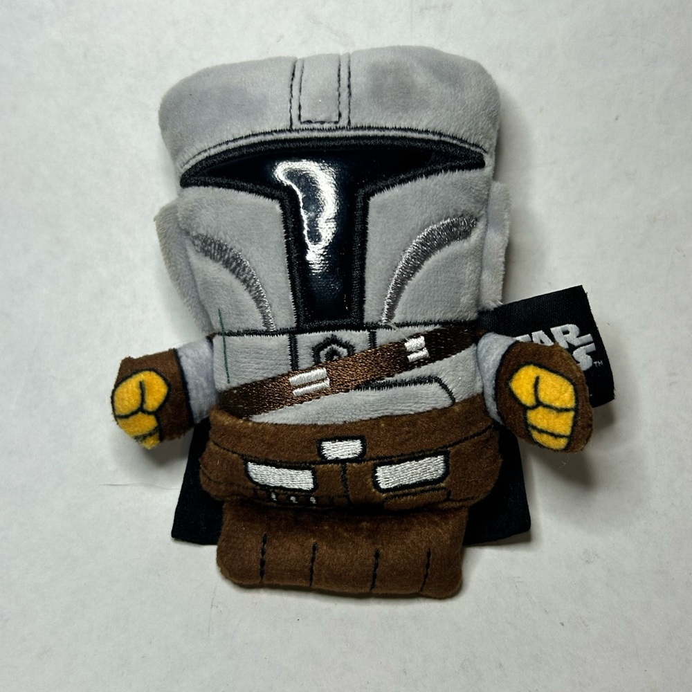 Mattel Star Wars 2020 The Mandalorian 4-Inch Mini Plush Stuffed